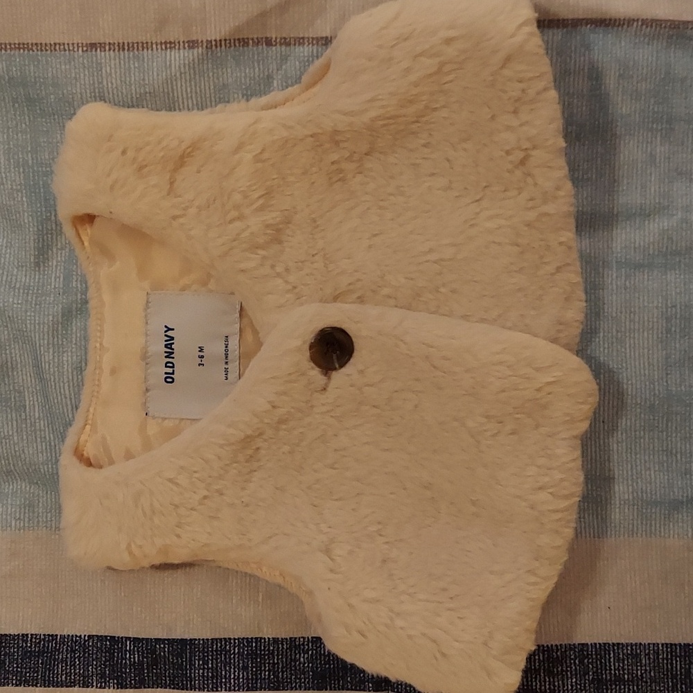 NWOT Old Navy Cream Vest 3-6mth olds